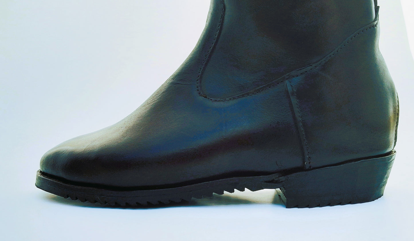 Black Dressage boot with front zip